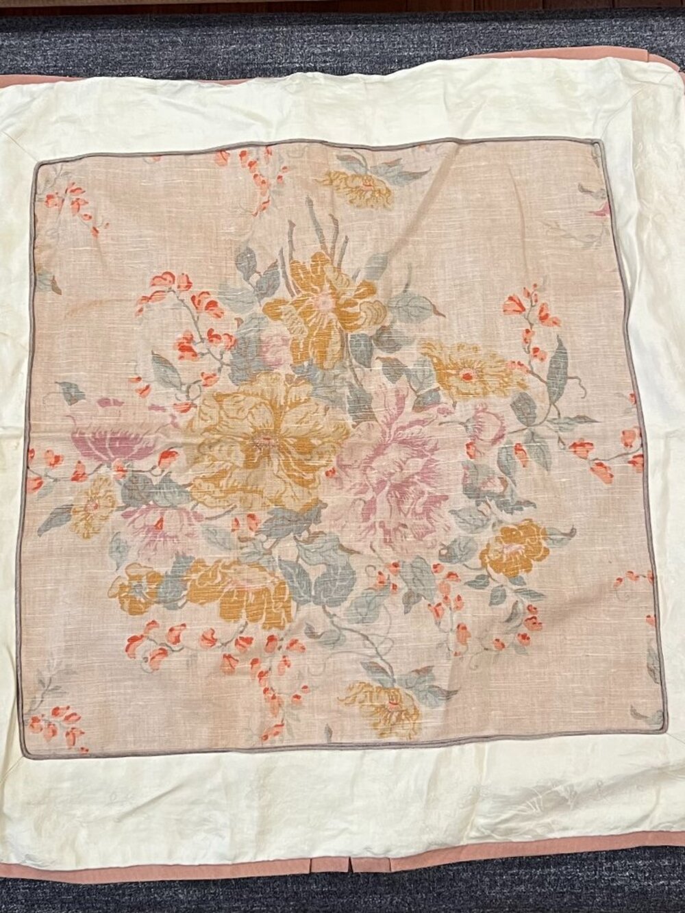 Bergdorfs Goodman vintage pillow case cover 24"x24" floral luxury